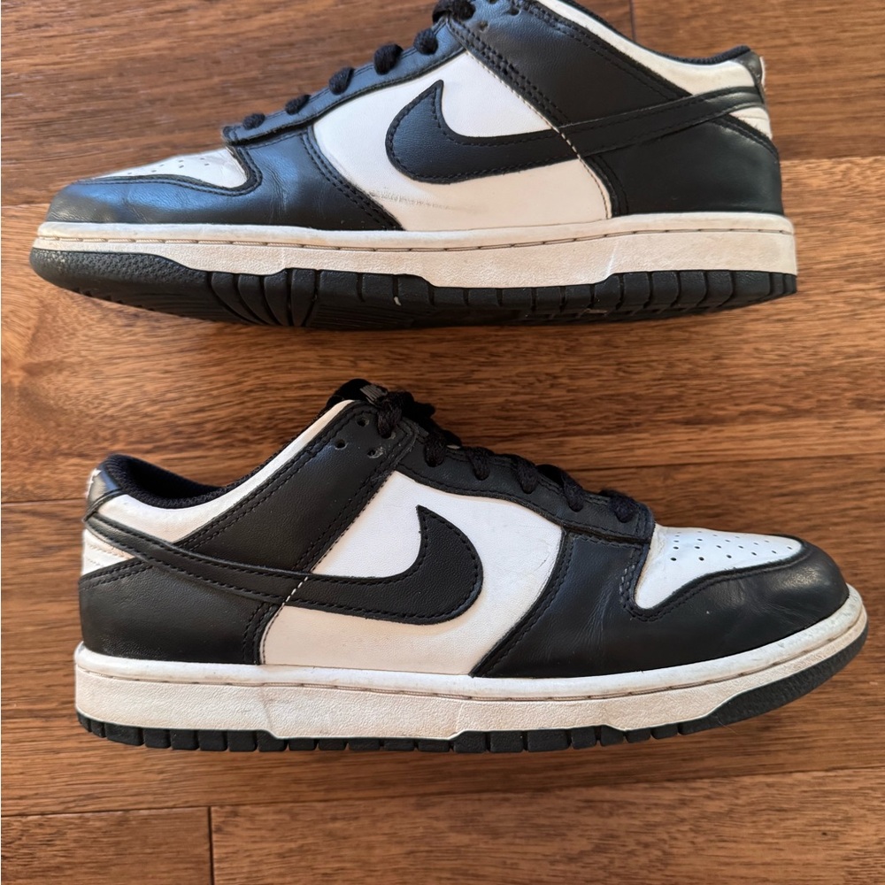 Nike Dunk Low Black White Panda - Picture 3 of 7